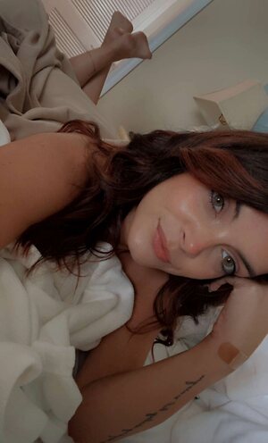 callme_nicole_nightvip leaked photo #2