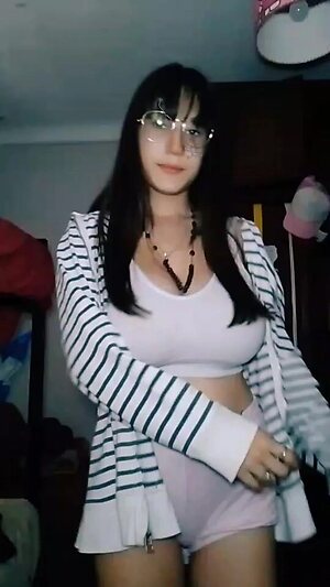 Cami H leaked photo #4
