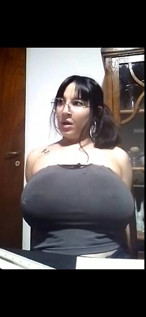 Cami H Nude Leaked Photo #37