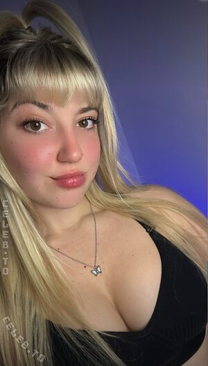 CAMI ROSETTI