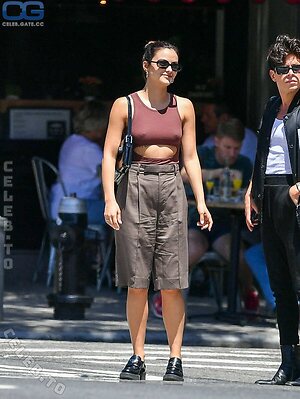 Camila Mendes Nude Leaked Photo #5