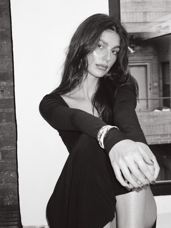 Camila Morrone leaked photos