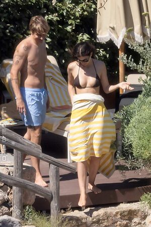 Camila Morrone leaked photo #44