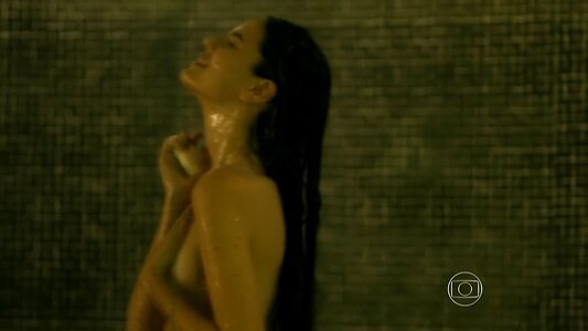 Camila Queiroz leaked photo #24