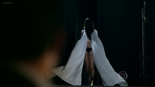 Camila Queiroz leaked photo #33