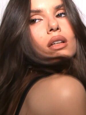 Camila Queiroz leaked photo #123