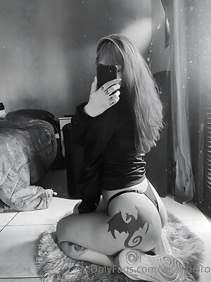 Camila Ribeiro leaked photo #29