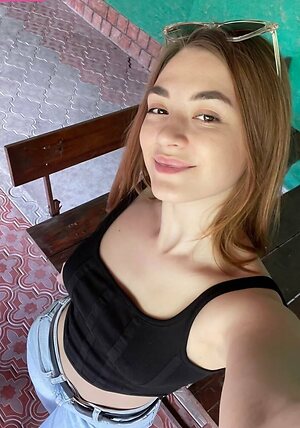 Camilamnoz18 leaked photo #5