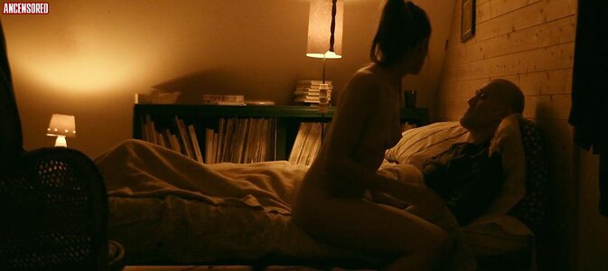 Camille Claris Nude Leaked Photo #4
