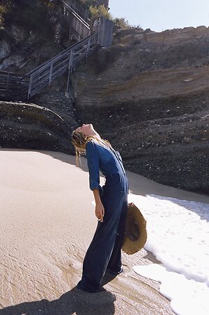 Camille Rowe leaked photo #47