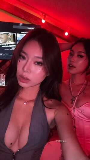 Camyyangg leaked photo #2