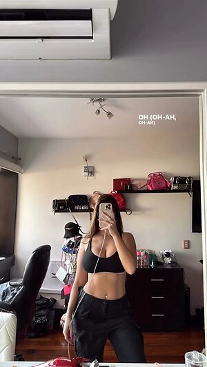 Candela "Candee" leaked photo #2
