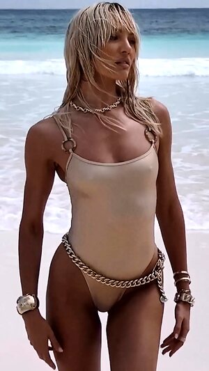 Candice Swanepoel Hot leaked photo #74