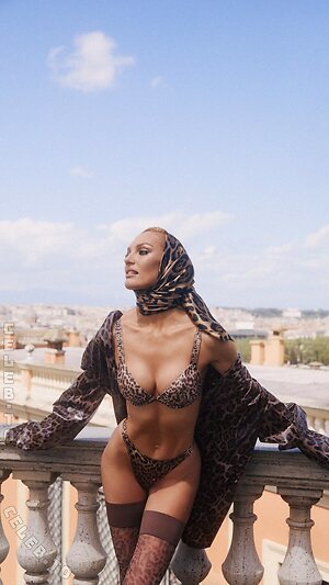 Candice Swanepoel photo