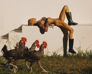 Candice Swanepoel leaked photo #743