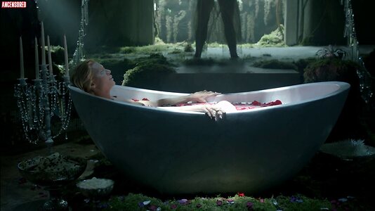 Candis Cayne leaked photo #2