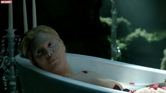 Candis Cayne leaked photo #3