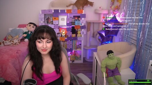 CaptainJen_E leaked photo #16