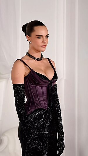 Cara Delevingne Hot leaked photo #13