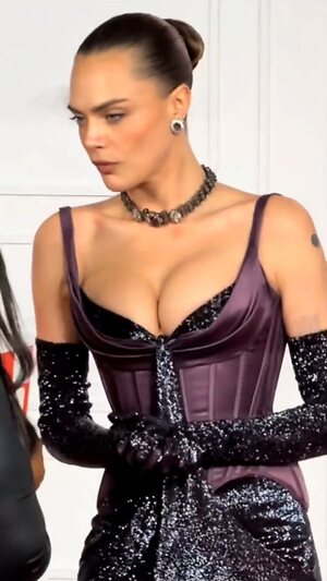 Cara Delevingne Hot leaked photo #14