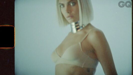 Cara Delevingne leaked photo #88