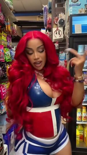 Cardi B leaked photo #105