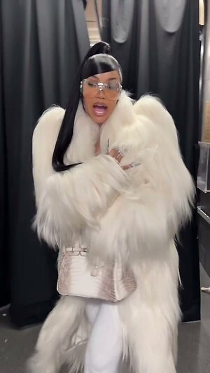 Cardi B leaked photo #121