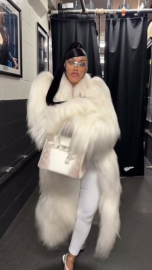 Cardi B leaked photo #124