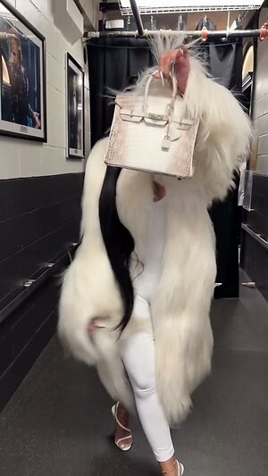 Cardi B leaked photo #125