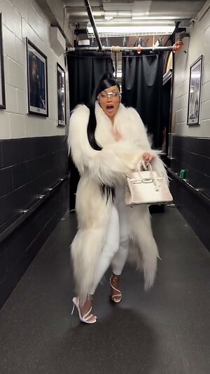 Cardi B leaked photo #129