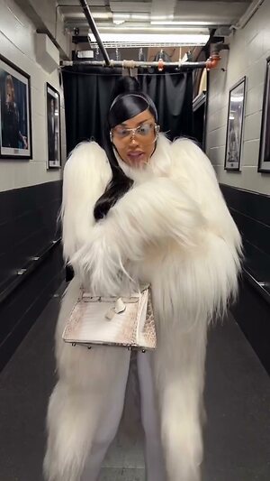 Cardi B leaked photo #132