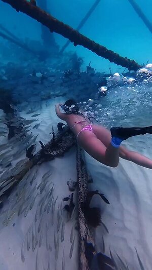 carissa dives leaked photo #3