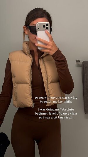 Carla Bezanson leaked photo #8