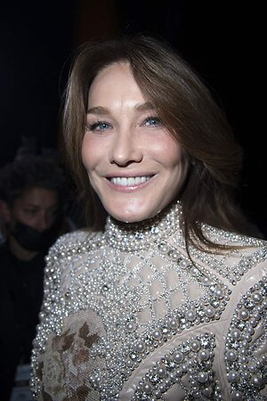 Carla Bruni leaked photo #66