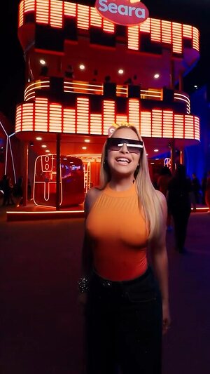 Carla Diaz leaked photo #6
