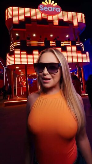 Carla Diaz leaked photo #8