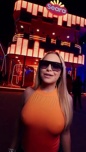 Carla Diaz leaked photo #14