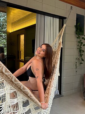 Carla Evellyn leaked photo #18