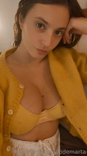 Carla Quevedo leaked photo #7