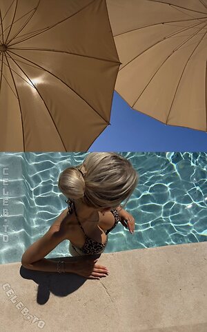 Carla Wiedbrauk leaked photo #41