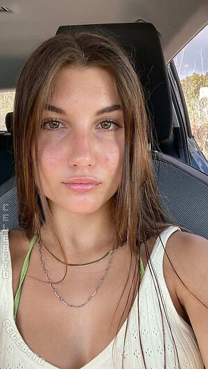 Carlota Valiente Nude Leaked Photo #32