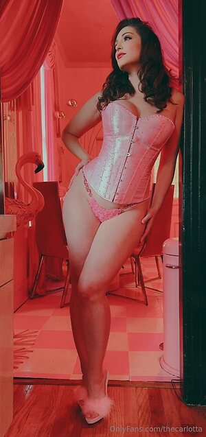 Carlotta Champagne leaked photo #168