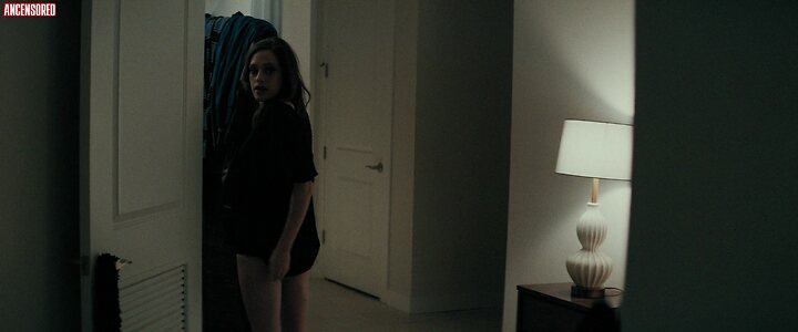 Carly Chaikin leaked photo #26