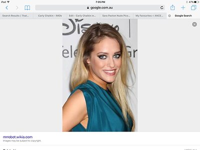 Carly Chaikin