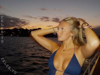 carly.hro Nude Leaked Photo #3