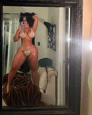 Carmela habibi leaked photo #19