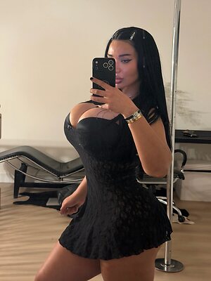 Carmela habibi leaked photo #52
