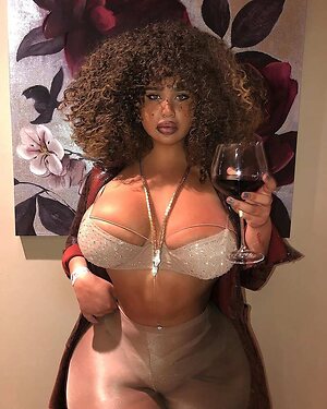 Carmela habibi leaked photo #65
