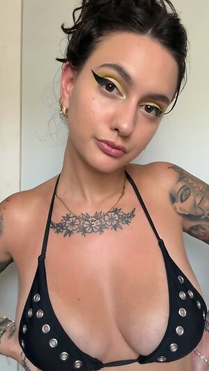 Carmen Carchez leaked photo #45
