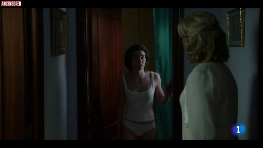 Carmen Climent leaked photo #10